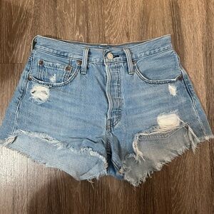 Levi’s shorts